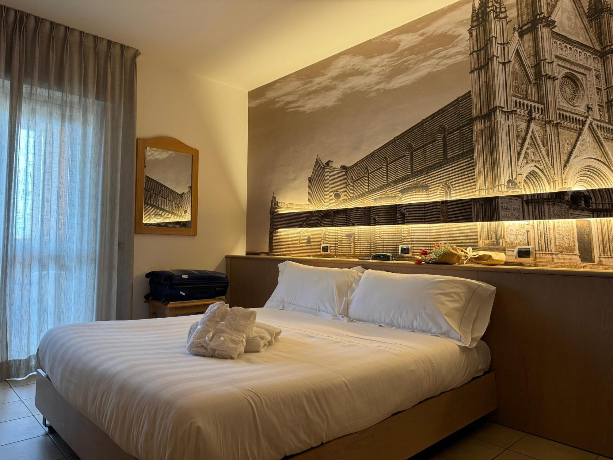 Hotel Cladan Assisi Exterior photo