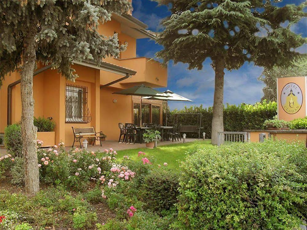 Hotel Cladan Assisi Exterior photo